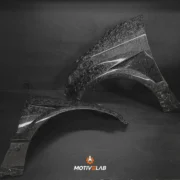 Parafanghi anteriori ventilati in carbonio forgiato GR Yaris MK1/MK2