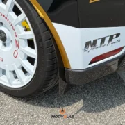 Paraspruzzi posteriori in carbonio GR Yaris MK1/MK2