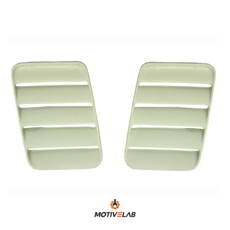 F29 - Pair of Ford Sierra Cosworth Bonnet Air Intakes