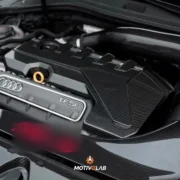 Copertura motore in carbonio Audi RS3 / RS Q3 / TT RS
