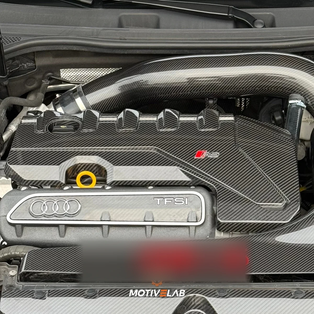 Copertura motore in carbonio Audi RS3 / RS Q3 / TT RS