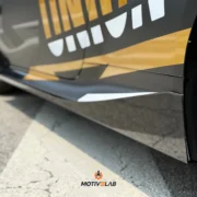 Kit carrozzeria con estrattore, minigonne laterali e labbro anteriore in carbonio GR Yaris MK2