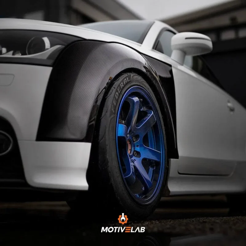 Audi TT 8J MK2 carbon fibre mudguards