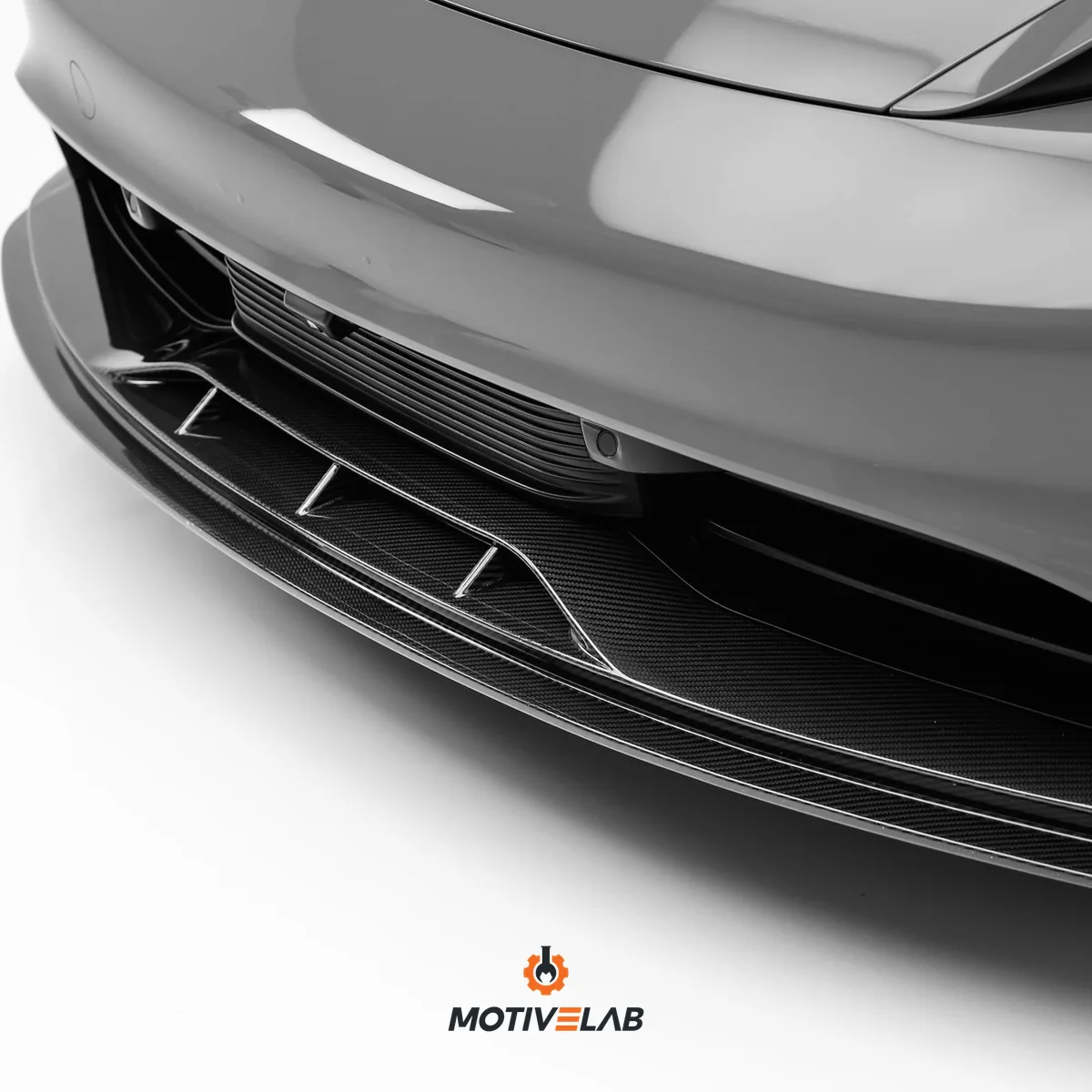 Labbro anteriore in carbonio Porsche Taycan