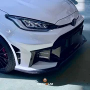 Labbro anteriore in carbonio GR Yaris MK2