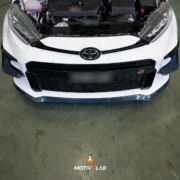 Labbro anteriore in carbonio GR Yaris MK1