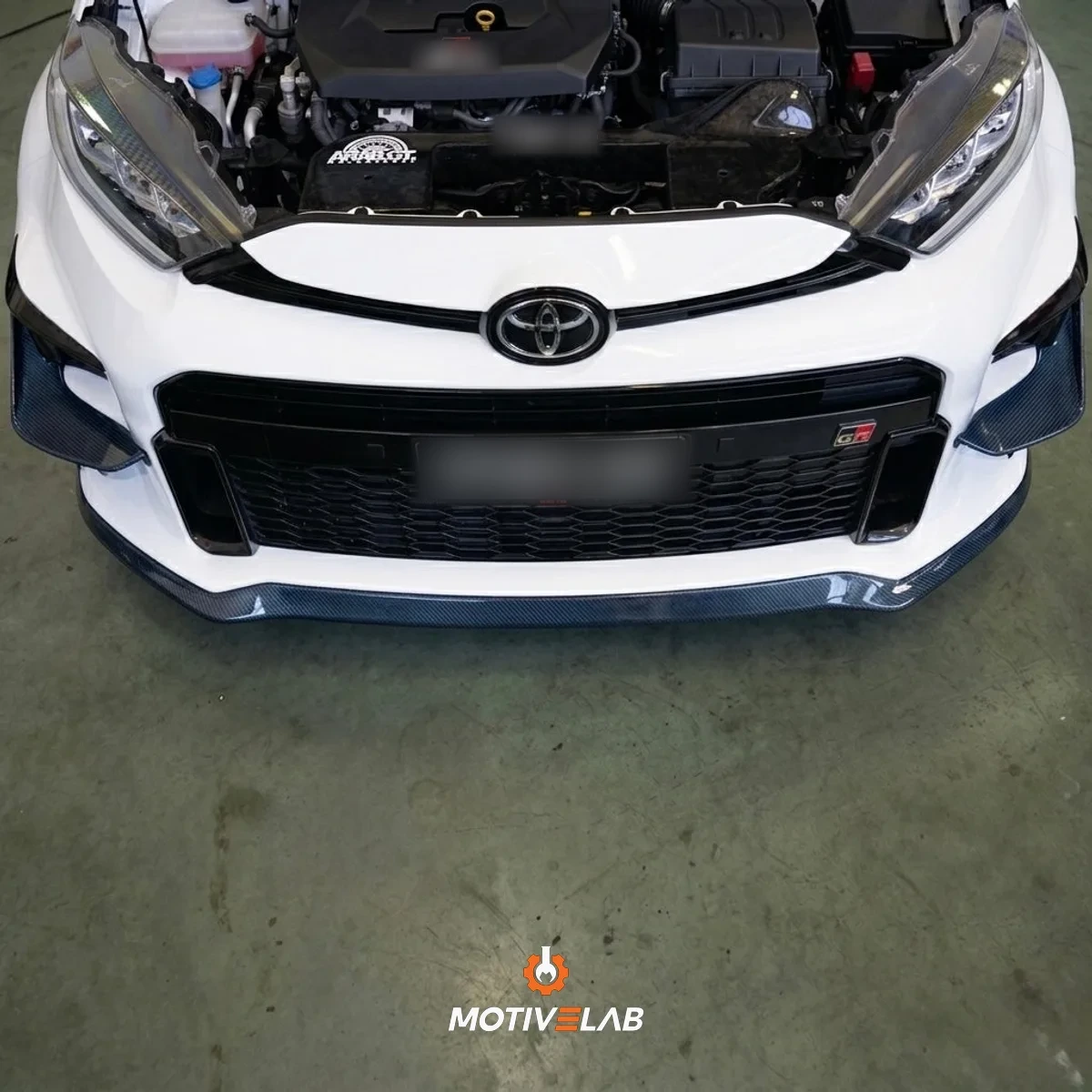 Labbro anteriore in carbonio GR Yaris MK1