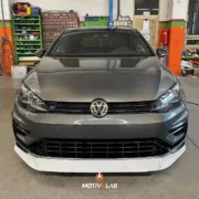 Labbro anteriore in carbonio forgiato Golf 7.5 GTI/R