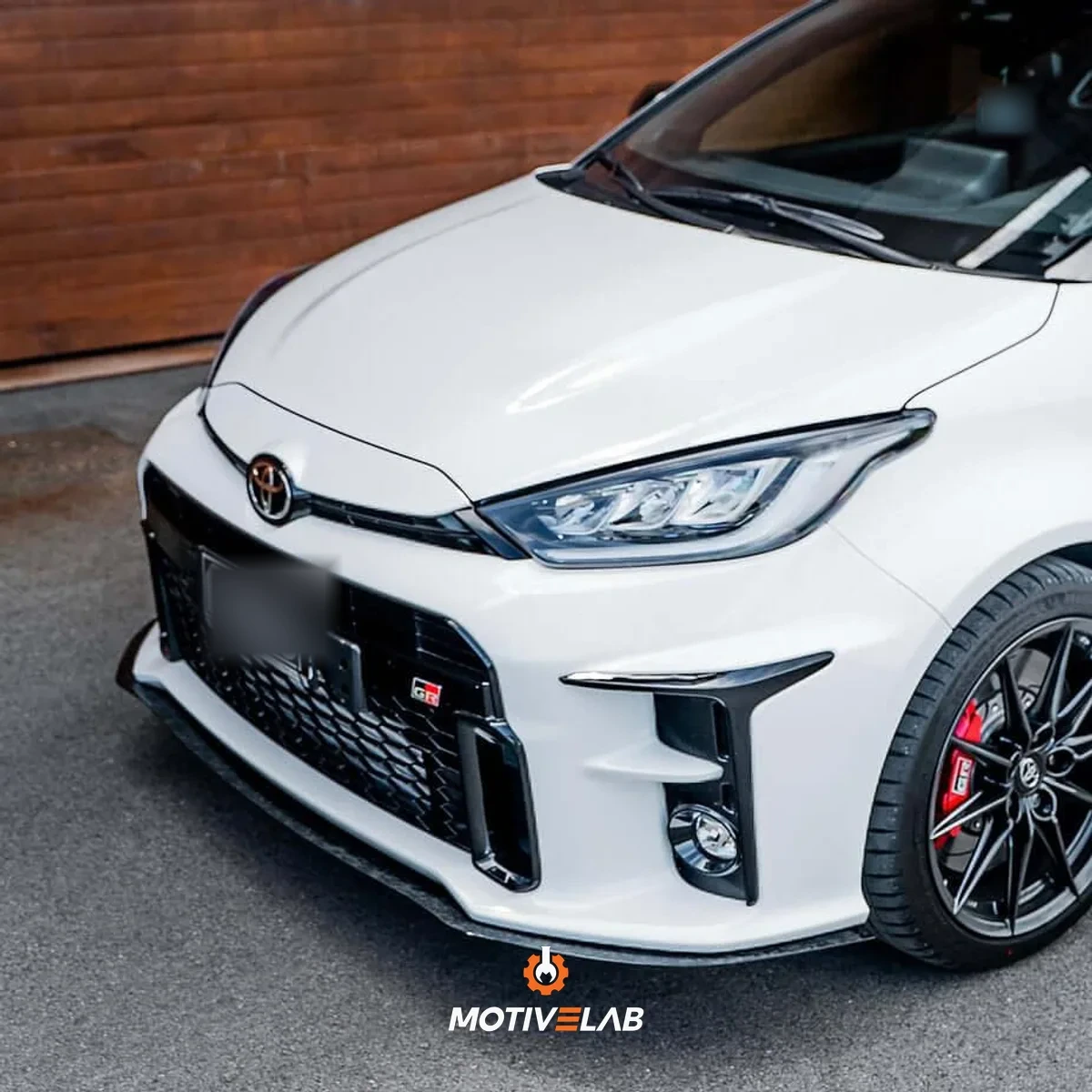 Splitter anteriore in carbonio forgiato GR Yaris MK1