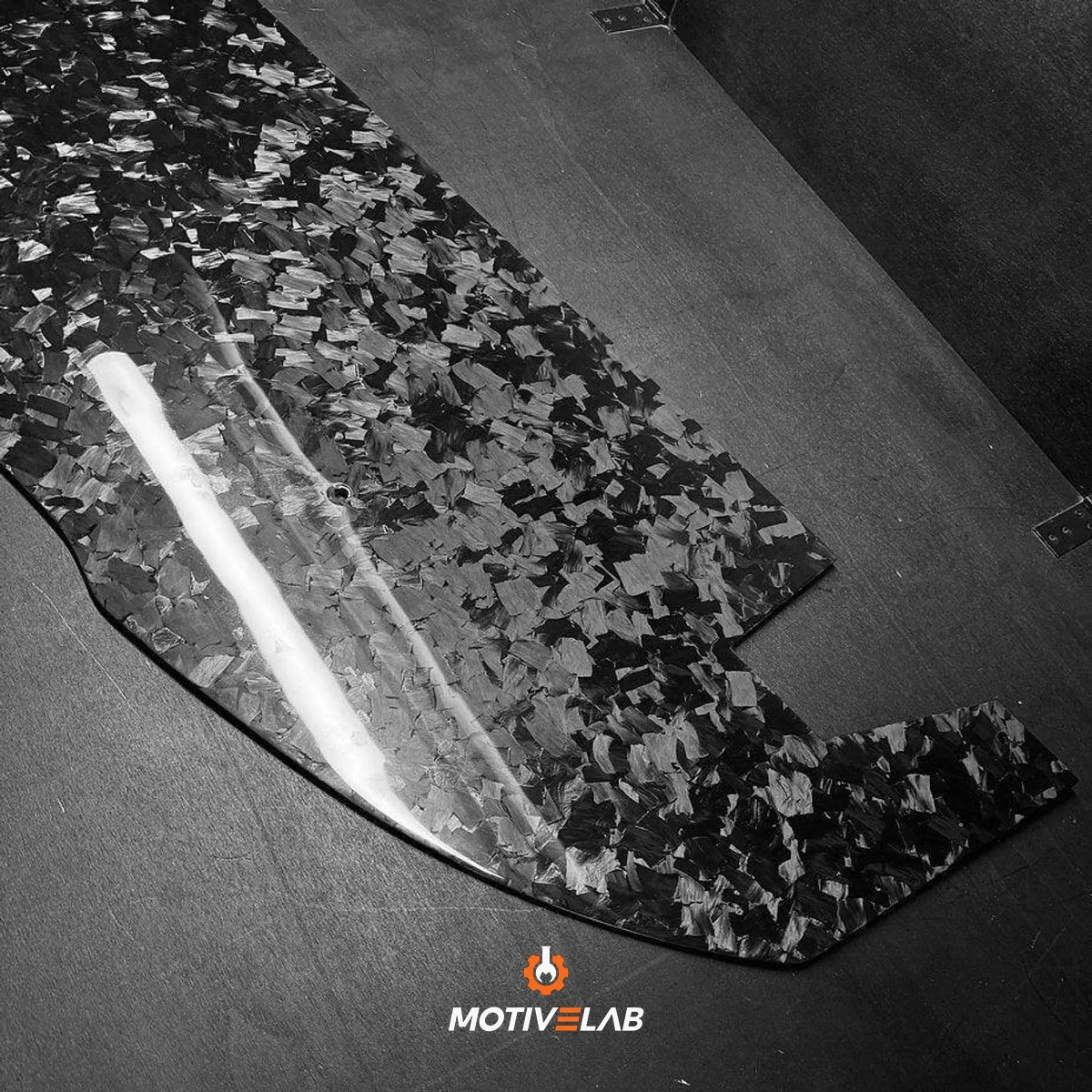 Splitter anteriore in carbonio forgiato MINI F55 / F56 / F57 / GP3