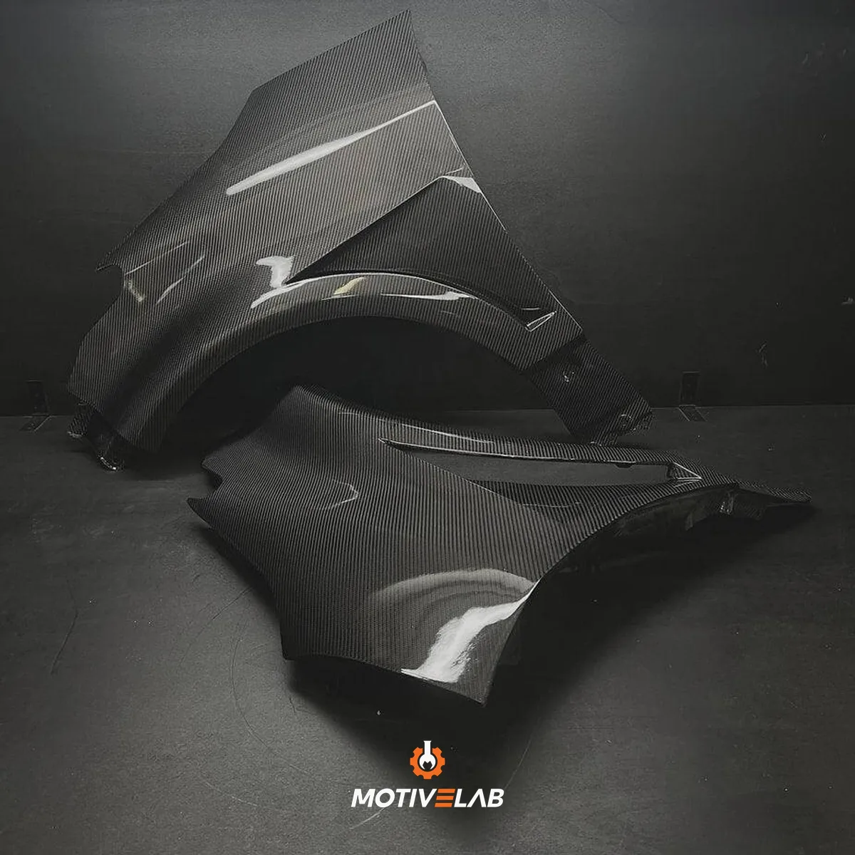 Parafanghi anteriori ventilati in carbonio GR Yaris MK1/MK2