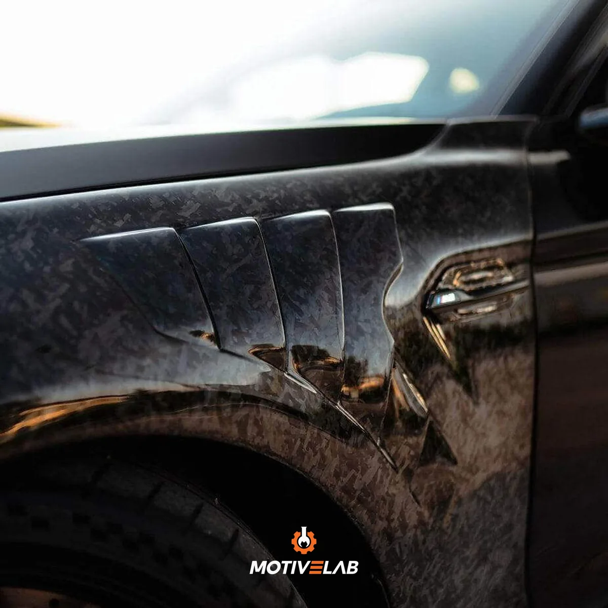 Parafanghi anteriori ventilati in carbonio forgiato BMW F87 M2 e M2C