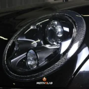 Modanatura fari anteriori in carbonio MINI R55 / R56 / R57 / R58 / R59