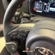 Paddle magnetici adattati guidatori con disabilità in carbonio GR Yaris MK2