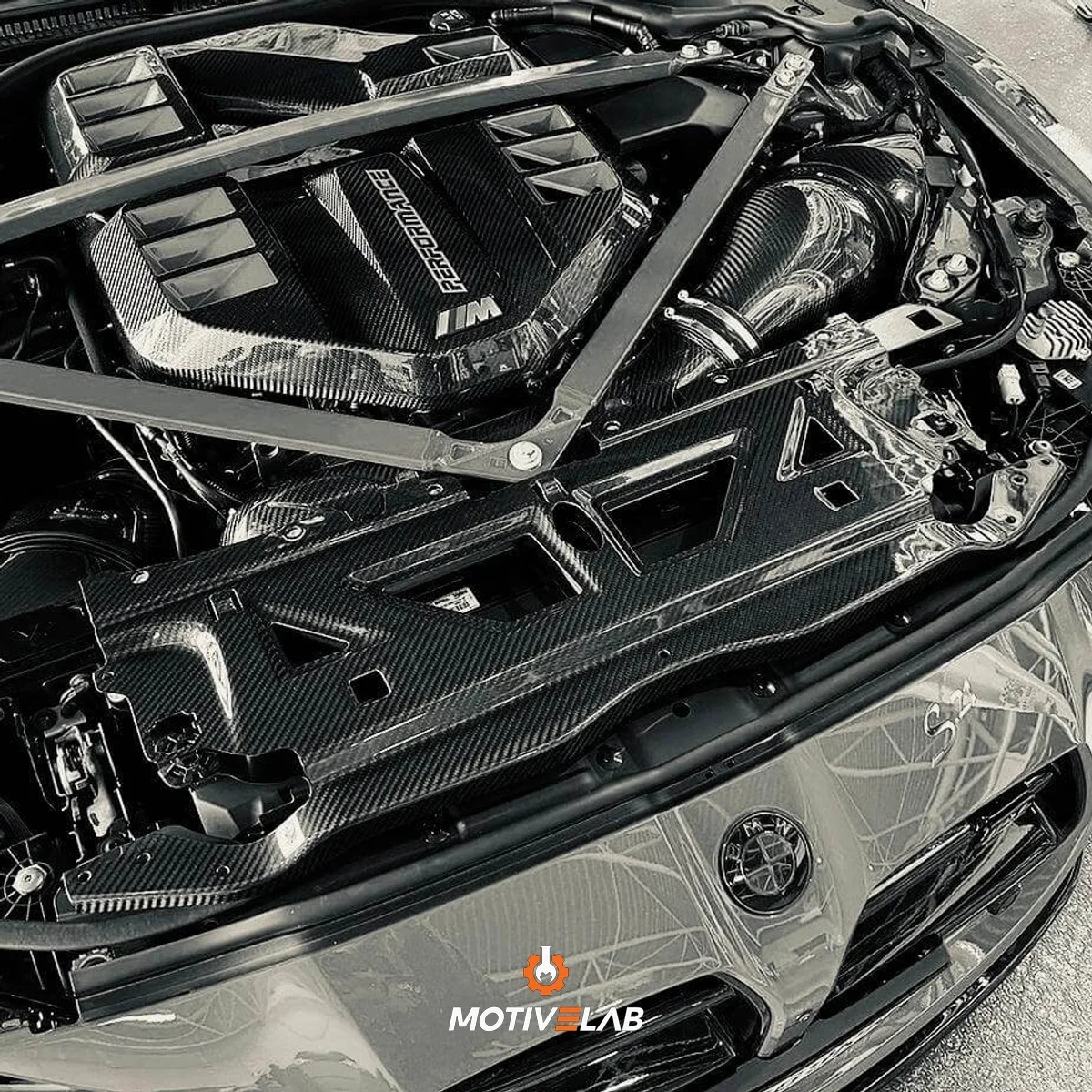 Pannello vano motore in carbonio BMW G8X M2/M3/M4