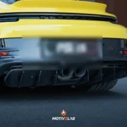 Lower rear diffuser with carbon fibre fins – Porsche 911 GT3 RS 992