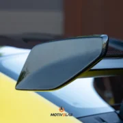 Carbon-fibre rear wing end plates for the Porsche 911 GT3 RS 992