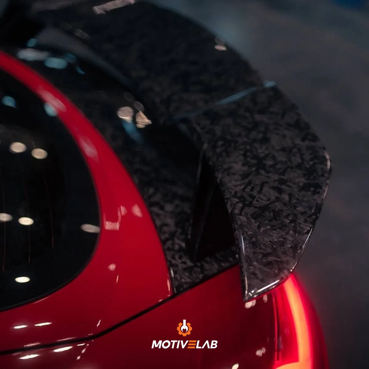 Spoiler posteriore OEM in carbonio forgiato Audi TT / TTS / TT RS 8