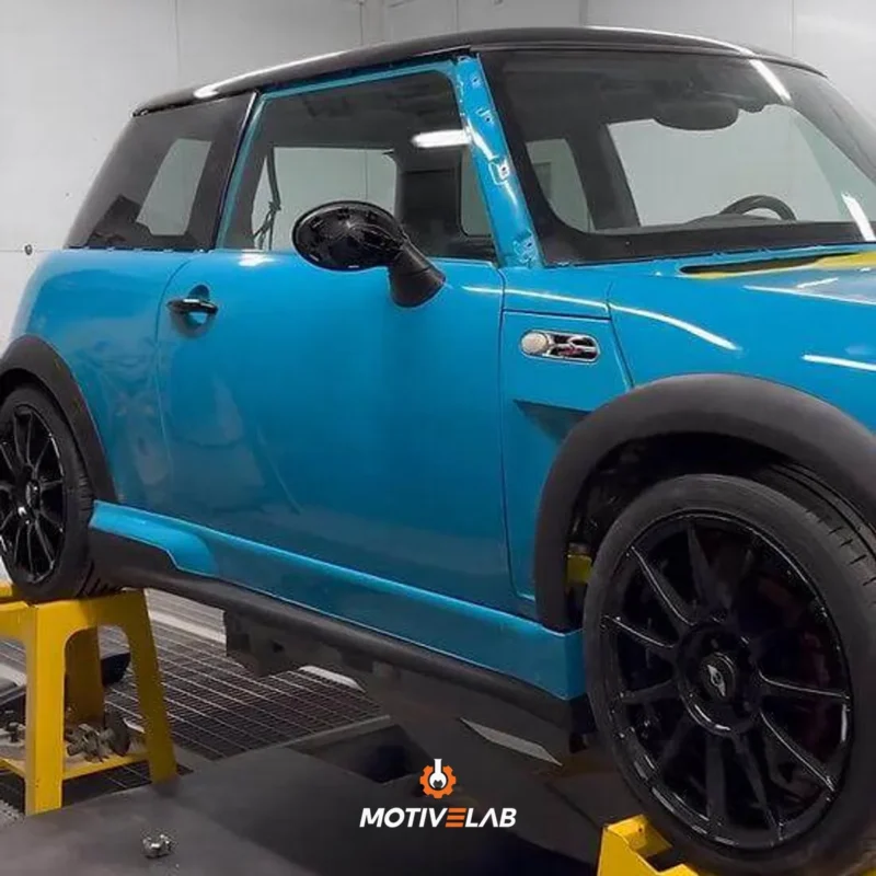 GP1 fibreglass side skirts for MINI R50, R53 and R56