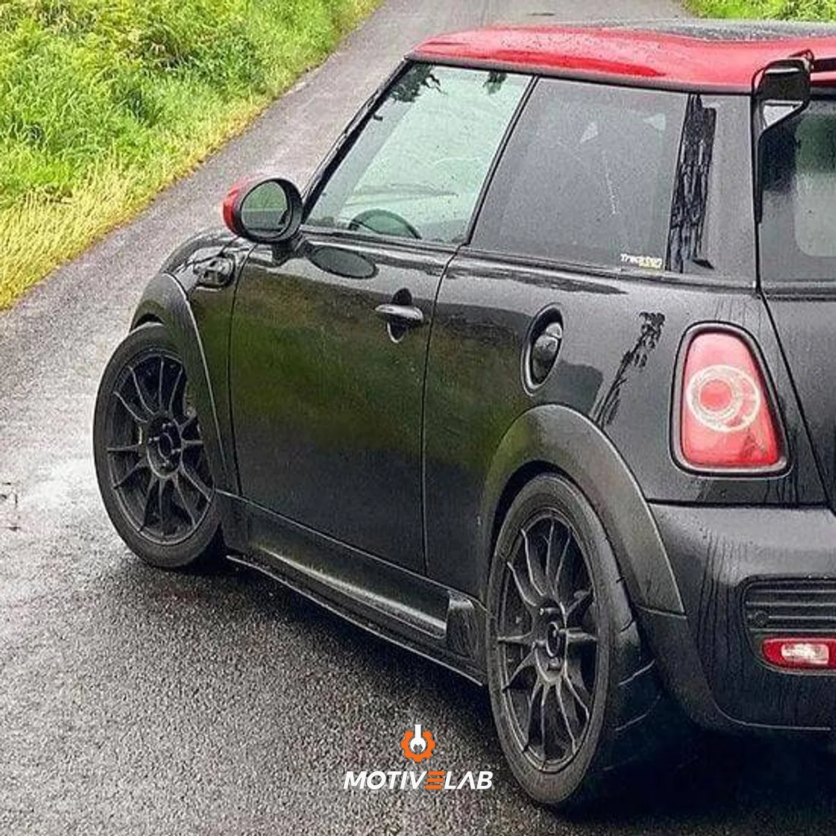 Minigonne laterali in carbonio forgiato MINI R56/R57/R58/R59