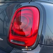 Modanatura fanale posteriore in carbonio MINI F55 / F56 / F57 / GP3
