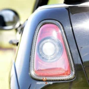 Modanatura fanale posteriore in carbonio MINI R56 / R57 / R58 / R59