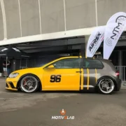 Passaruota larghi in carbonio Golf 7/7.5