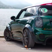 Passaruota larghi pre-impregnata in carbonio MINI F56 / F57 / GP3