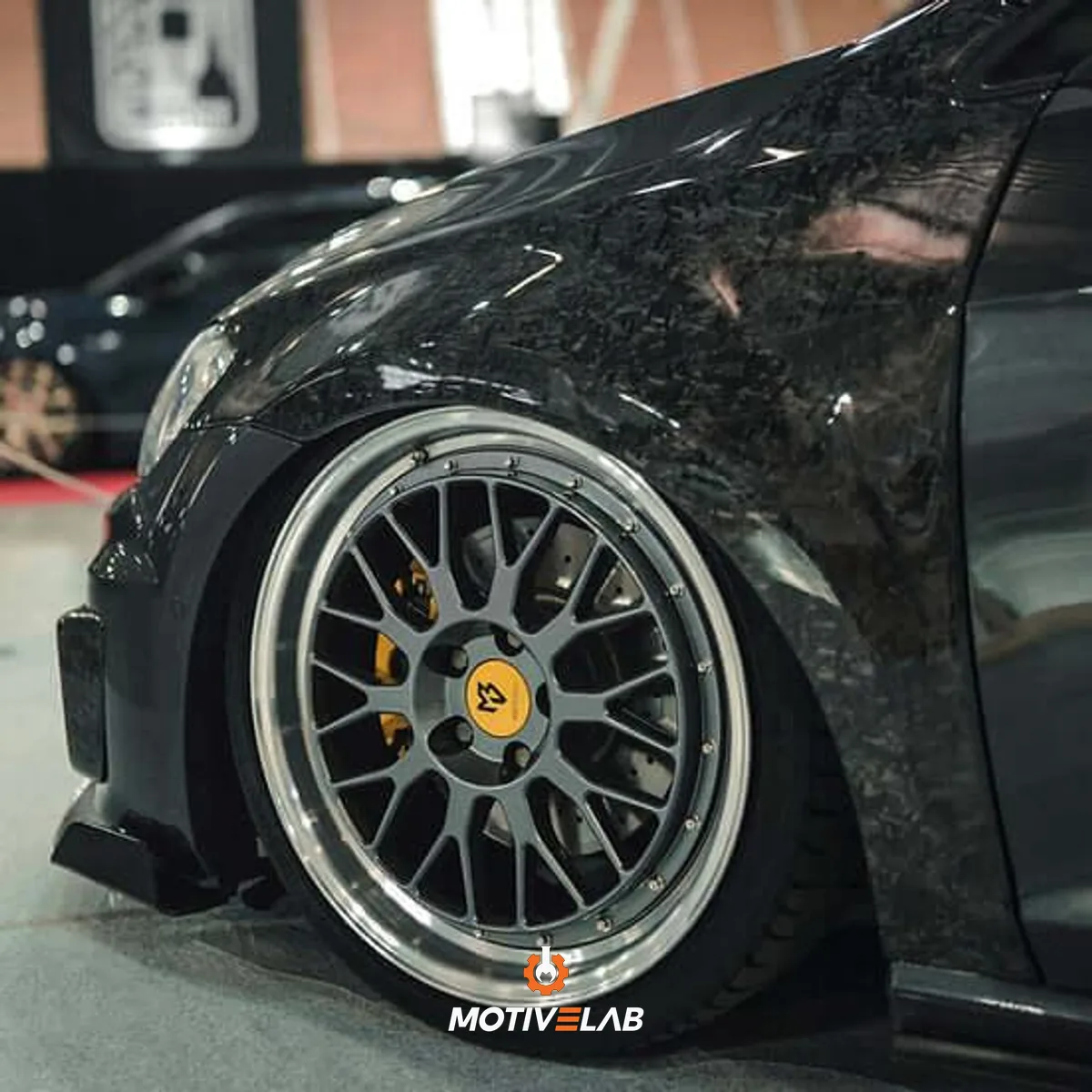Parafanghi larghi in carbonio forgiato Golf 7/7.5