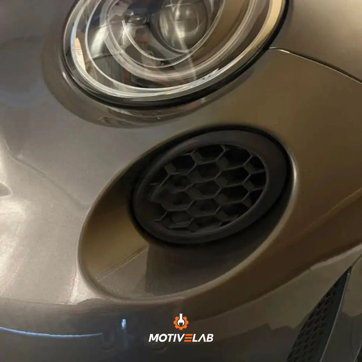 Abarth 500 Daytime Running Lights Grille Trim — photo 1