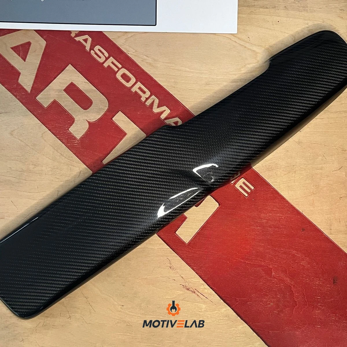 Carbon Fibre Armrest Cover for Abarth 500 Door Panel — photo 1