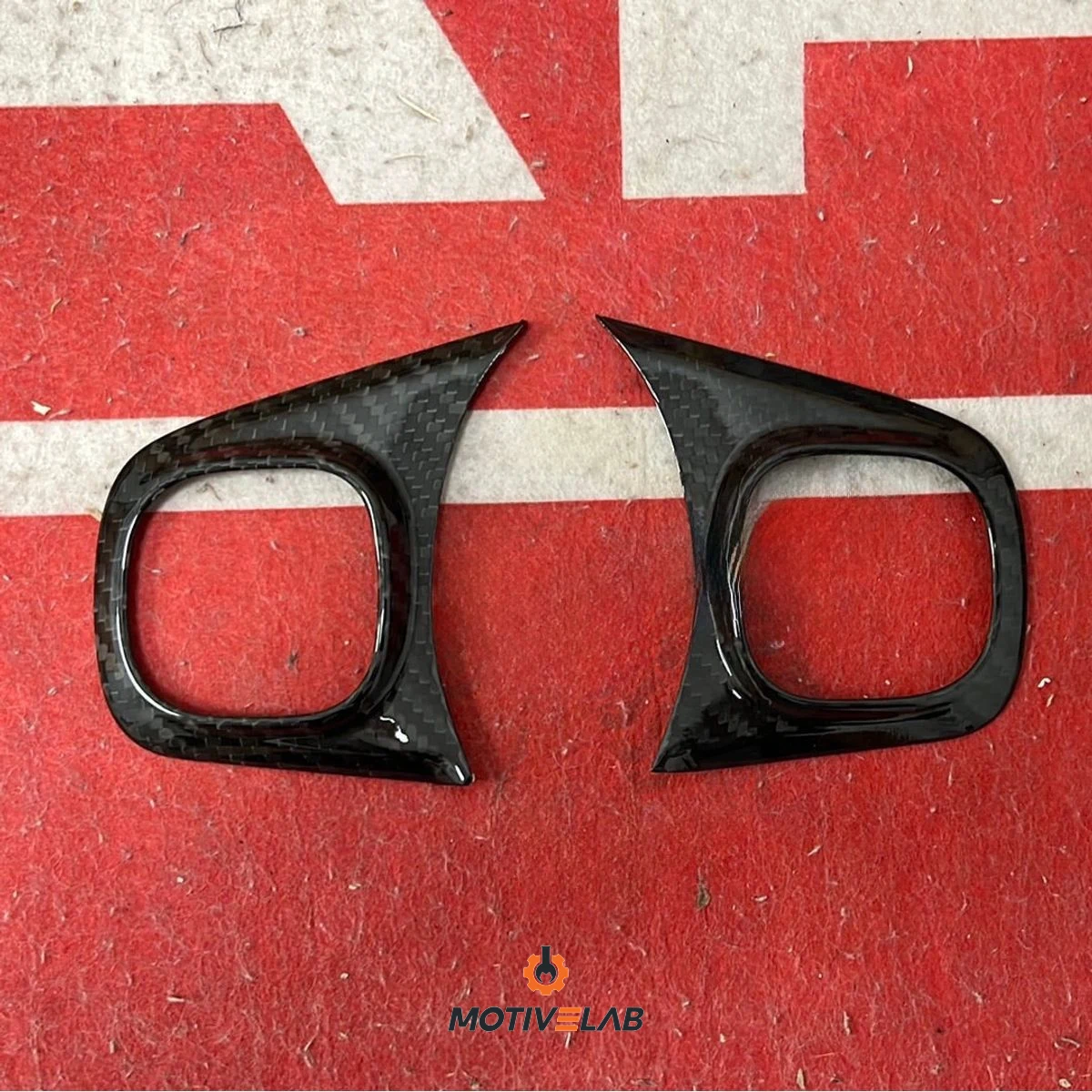 Carbon Fibre Steering Wheel Button Covers for the Restyled Abarth 500 — photo 2