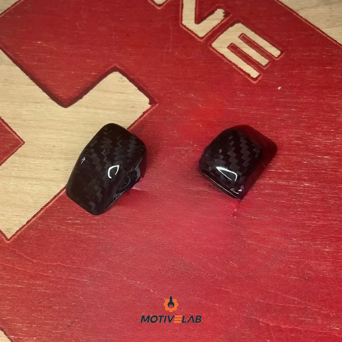 Carbon Fibre Windscreen Wiper Nozzle Covers for the Abarth 500 — photo 1