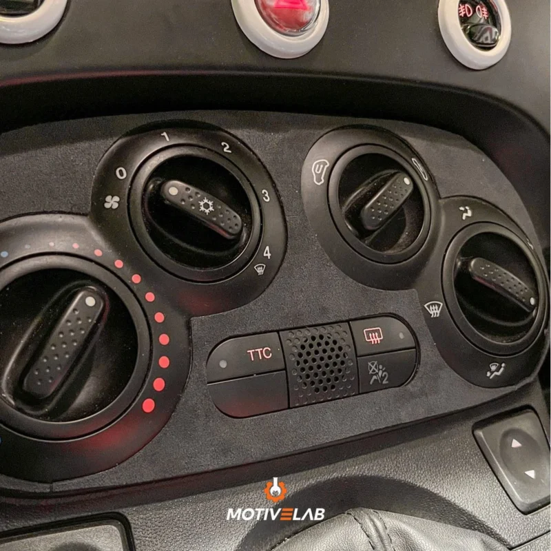 Cover Clima Pelle Alcantara Abarth 500 — foto 1