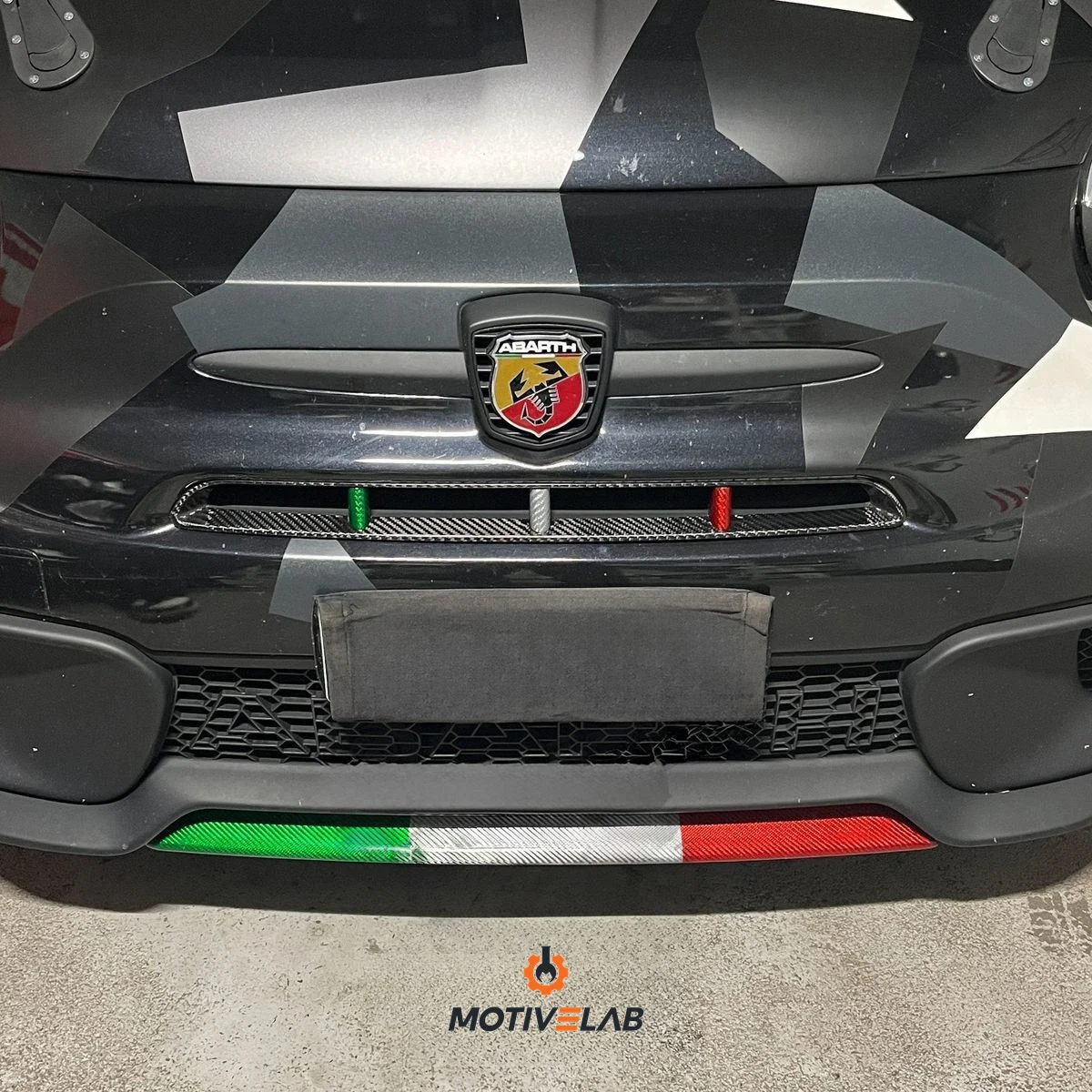 Cover Inserto Griglia Paraurti Abarth 500 — foto 1