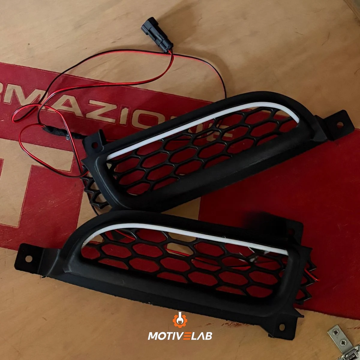 Abarth 595 LED Rear Bumper Grille — photo 2