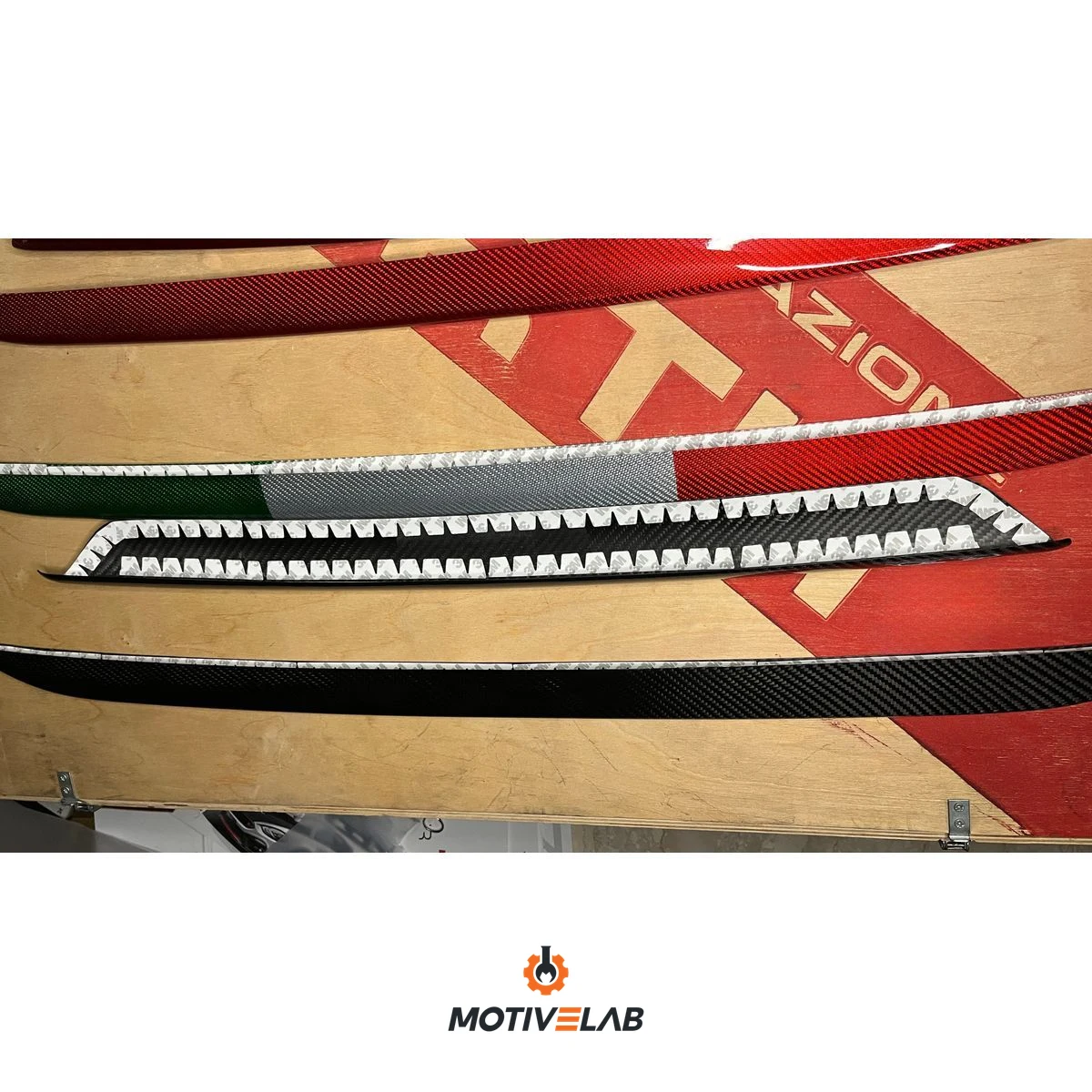 Inserto Splitter Carbonio Paraurti Abarth 595 Restyling — foto 2