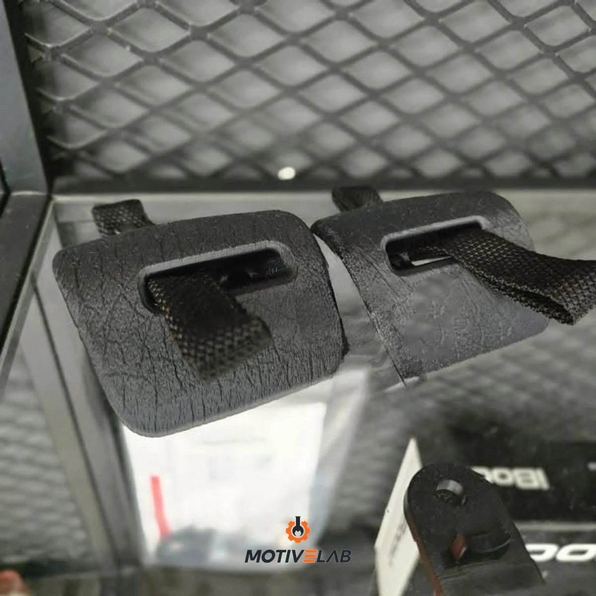 Custom handle for the 500 Abarth stock seat — photo 2