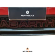 'Abarth' lettering on the bumper grille — photo 8
