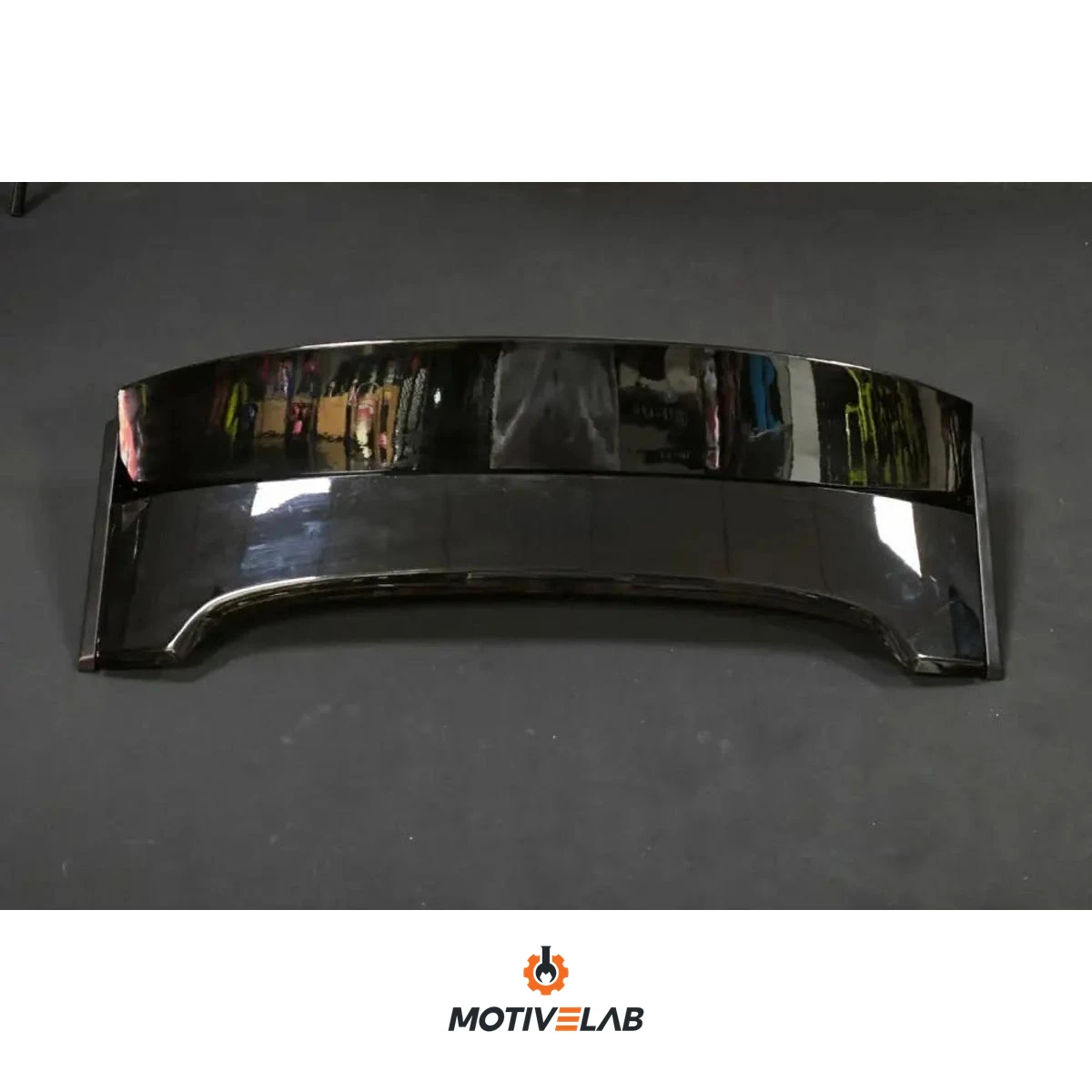 Spoiler 70° Replica ABS Abarth 695 — foto 1